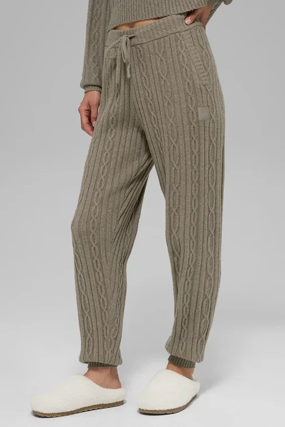 Pantalones Winter Bliss de punto trenzado - Cacao claro