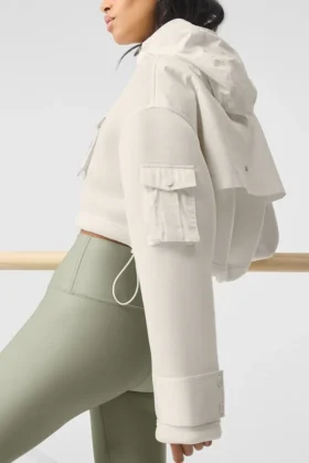 Parka cargo corta «Engage» – Marfil