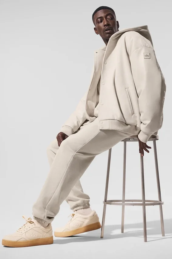 Selecciona la chaqueta bomber con capucha - Bone