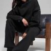 Sudadera con capucha de rayas finas - Rayas finas negras