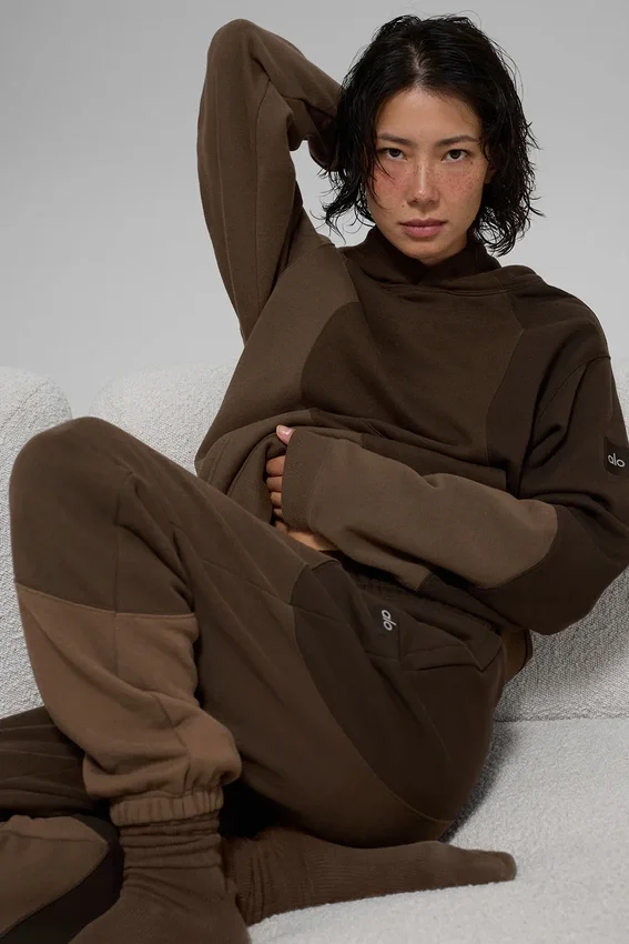 Sudadera con capucha «Make Waves» — Tonalidad espresso