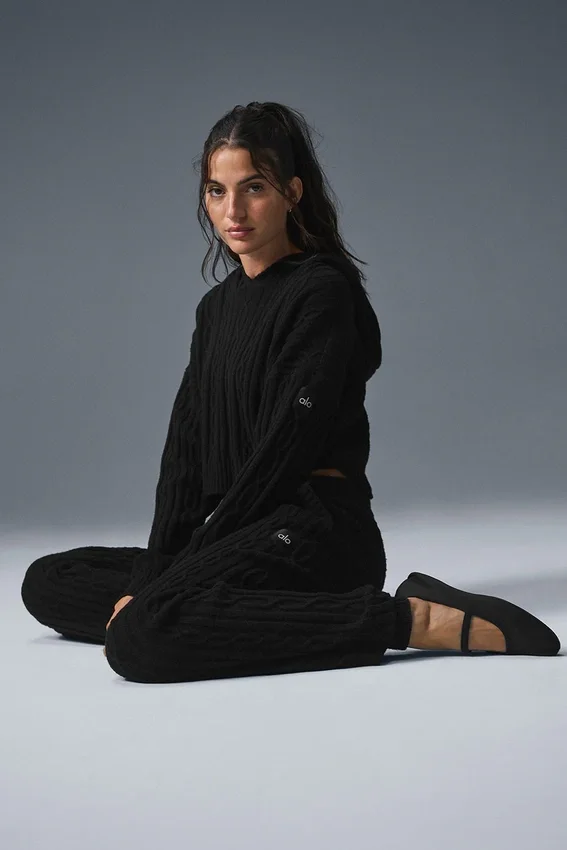 Sudadera con capucha «Winter Bliss» de punto trenzado - Negro