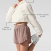 Sudadera con capucha y cremallera completa «Mountain Peak» de corte corto - Marfil