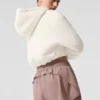 Sudadera con capucha y cremallera completa «Mountain Peak» de corte corto - Marfil