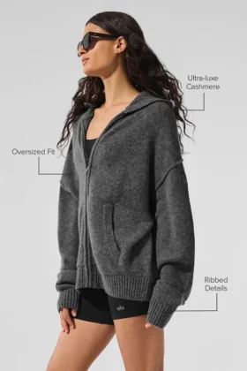 Sudadera con capucha y cremallera completa «New Class» de lana y cachemira — Gris platino