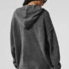 Sudadera con capucha y cremallera completa «New Class» de lana y cachemira — Gris platino
