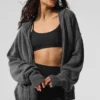 Sudadera con capucha y cremallera completa «New Class» de lana y cachemira — Gris platino