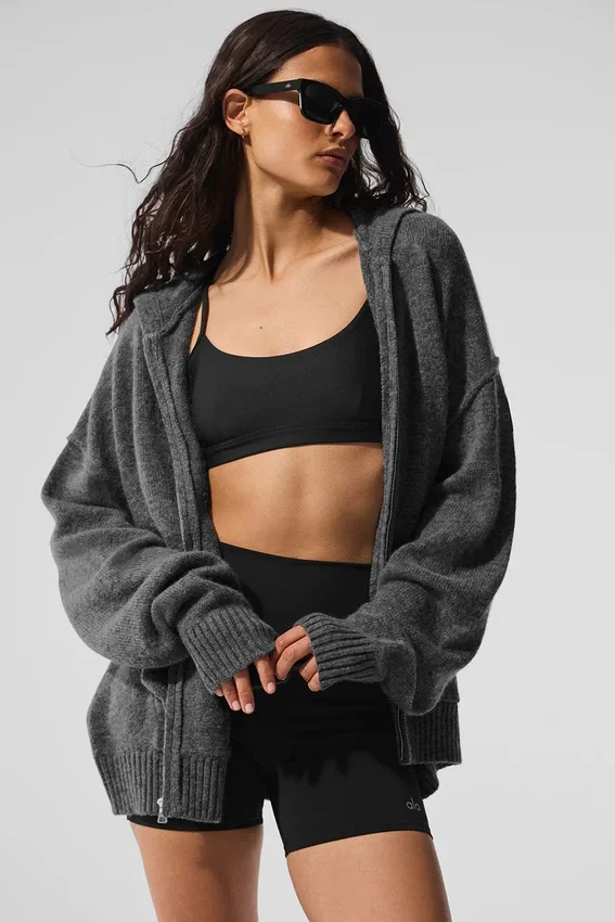 Sudadera con capucha y cremallera completa «New Class» de lana y cachemira — Gris platino