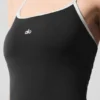 Vestido de tenis con cuello halter Alo Softsculpt - Negro/Blanco